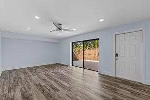 2929 SW 22nd Cir, Delray Beach, FL 33445 - Photo 8
