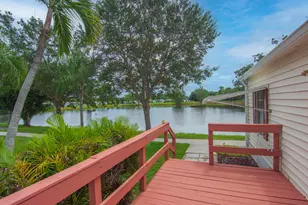 16 Santa Maria Ct, Port Saint Lucie, FL 34952 - Photo 14
