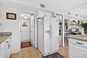 1431 SE Ashville Ct, Port Saint Lucie, FL 34952 - Photo 16