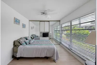 13670 Via Flora #B, Delray Beach, FL 33484 - Photo 16