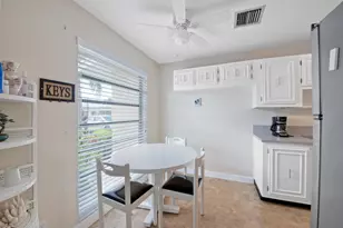 13670 Via Flora, Delray Beach, FL 33484 - Photo 12