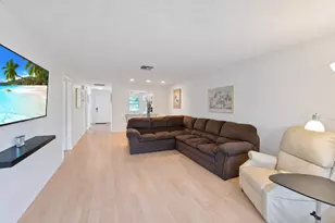 13670 Via Flora, Delray Beach, FL 33484 - Photo 4