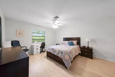 13670 Via Flora #B, Delray Beach, FL 33484 - Photo 14