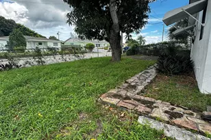3116 R J Hendley Ave, Riviera Beach, FL 33404 - Photo 4