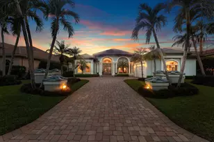 54 Cayman Pl, Palm Beach Gardens, FL 33418 - Photo 2