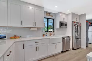 502 SW 28th Ave, Boynton Beach, FL 33435 - Photo 14