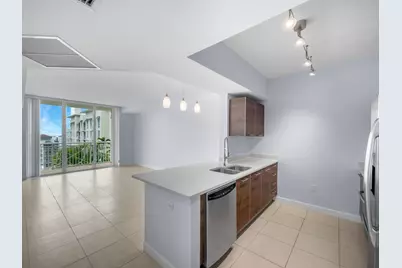 480 Hibiscus Street #918, West Palm Beach, FL 33401 - Photo 2
