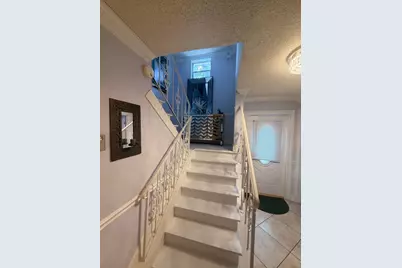 627 Laconia Circle #B, Lake Worth, FL 33467 - Photo 12