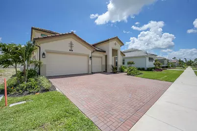 9528 St. Germain Drive, Palm Beach Gardens, FL 33412 - Photo 2