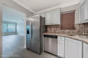 3147 Cocoplum Cir, Coconut Creek, FL 33063 - Photo 4