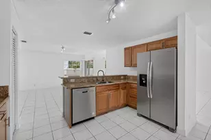 10621 Wheelhouse Cir, Boca Raton, FL 33428 - Photo 22