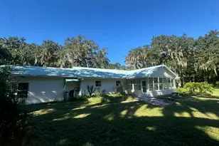 384 W Ariel Rd, Edgewater, FL 32141 - Photo 14