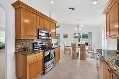 7285 Haviland Circle, Boynton Beach, FL 33437 - Photo 14