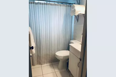 720 SW 69th Avenue, Pembroke Pines, FL 33023 - Photo 18