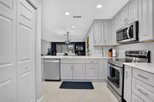 400 Canal Point S, Delray Beach, FL 33444 - Photo 14