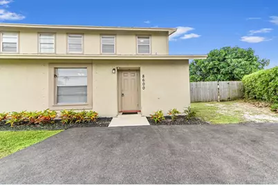 8600 Uranus Terrace, West Palm Beach, FL 33403 - Photo 8