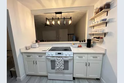 2300 SE 2nd Street #11, Pompano Beach, FL 33062 - Photo 10