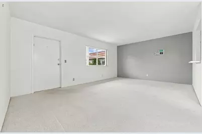 334 Seville N, Delray Beach, FL 33446 - Photo 12