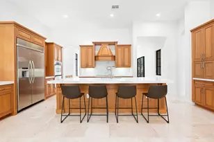 8242 Emerald Ave, Parkland, FL 33076 - Photo 14