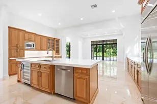 8242 Emerald Ave, Parkland, FL 33076 - Photo 16