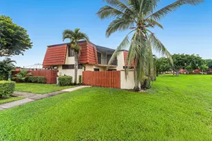 3754 Victoria Dr, West Palm Beach, FL 33406 - Photo 1