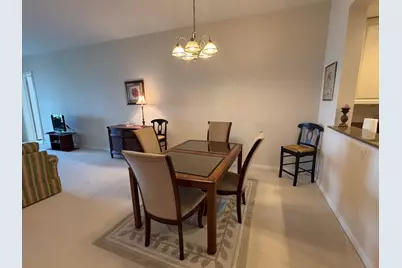 27 Harbour Isle Drive W #305, Fort Pierce, FL 34949 - Photo 4