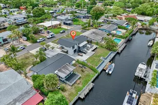 2426 Key Largo Ln, Fort Lauderdale, FL 33312 - Photo 24