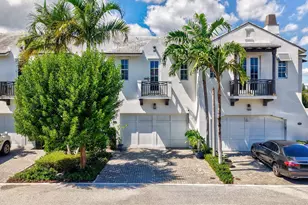 910 Hamilton Ln, Delray Beach, FL 33483 - Photo 1