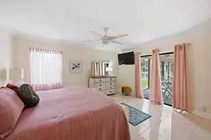 10223 N Circle Lake Dr, Boynton Beach, FL 33437 - Photo 14
