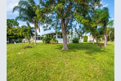 7 La Paloma Lane, Port Saint Lucie, FL 34952 - Photo 12