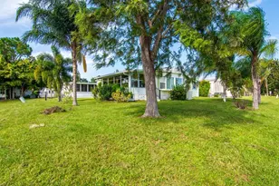 7 La Paloma Ln, Port Saint Lucie, FL 34952 - Photo 12