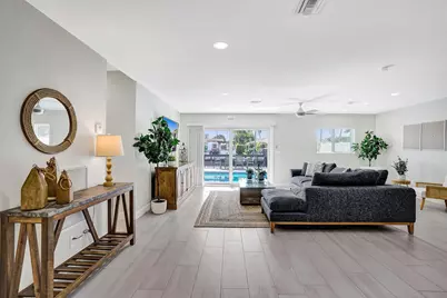 2256 SE 10th Street, Pompano Beach, FL 33062 - Photo 10