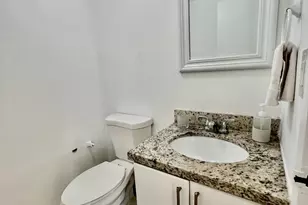 17570 Atlantic Blvd, Sunny Isles Beach, FL 33160 - Photo 18