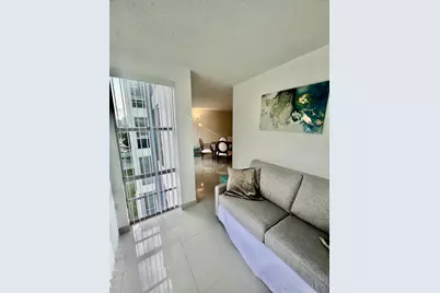 17570 Atlantic Boulevard #416, Sunny Isles Beach, FL 33160 - Photo 4