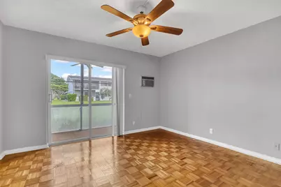 312 Camden N, West Palm Beach, FL 33417 - Photo 12