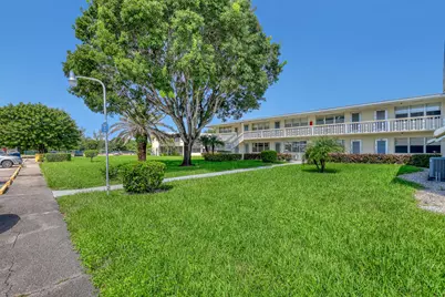312 Camden N, West Palm Beach, FL 33417 - Photo 2