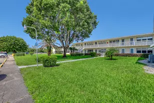 312 Camden N, West Palm Beach, FL 33417 - Photo 2