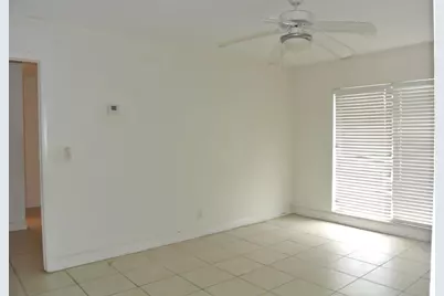 4471 Treehouse Lane #G, Tamarac, FL 33319 - Photo 2
