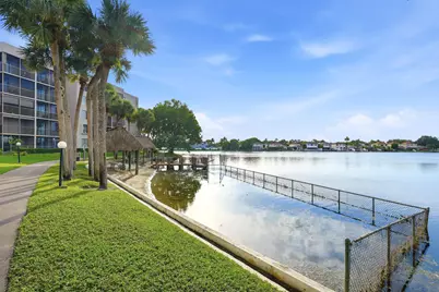 1000 Colony Point Circle #110, Pembroke Pines, FL 33026 - Photo 34