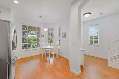 654 Castle Drive, Palm Beach Gardens, FL 33410 - Photo 6