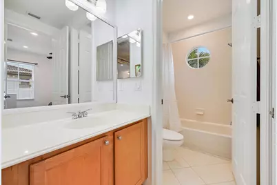 654 Castle Drive, Palm Beach Gardens, FL 33410 - Photo 12