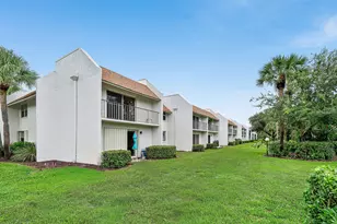 2925 SW 22nd Ave, Delray Beach, FL 33445 - Photo 2