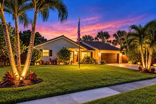 3590 Lakeview Dr, Delray Beach, FL 33445 - Photo 2