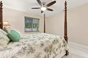 3590 Lakeview Dr, Delray Beach, FL 33445 - Photo 36