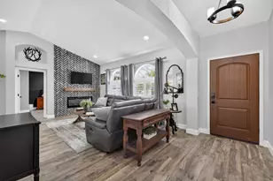 5552 NW Cruzan Ave, Port Saint Lucie, FL 34986 - Photo 4