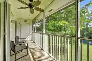 130 Lake Meryl Dr, West Palm Beach, FL 33411 - Photo 8