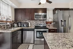 3477 SW 52nd Ave, Hollywood, FL 33023 - Photo 16