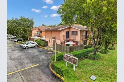 3477 SW 52nd Avenue #3477, Hollywood, FL 33023 - Photo 2