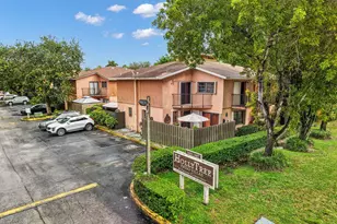 3477 SW 52nd Ave, Hollywood, FL 33023 - Photo 2