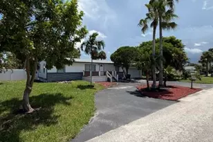 3040 Tropical Trail, Lake Worth, FL 33462 - Photo 2